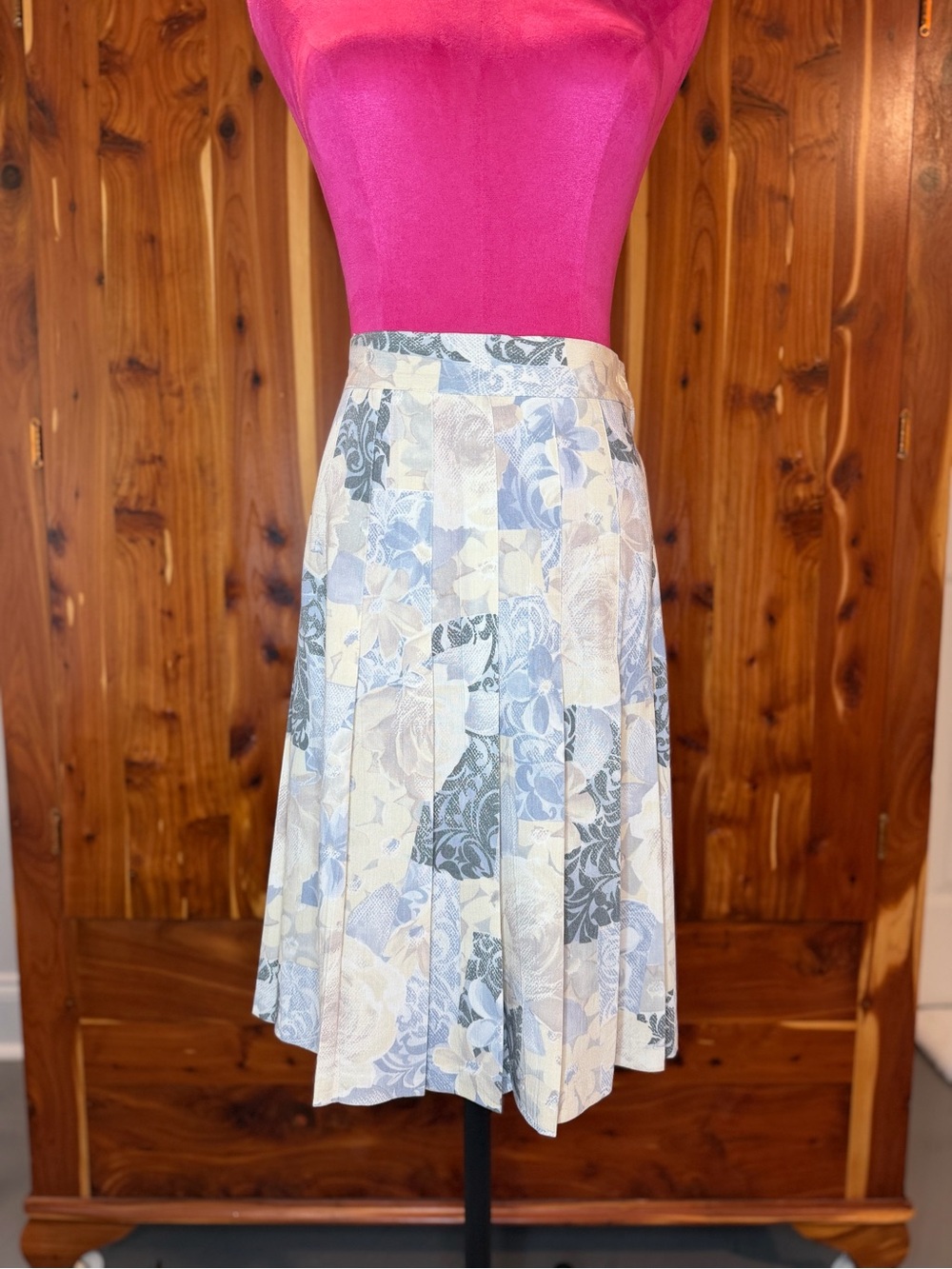 Vintage Toni Garment for CC Magic Floral Skirt in Light Blue and Cream Size 14